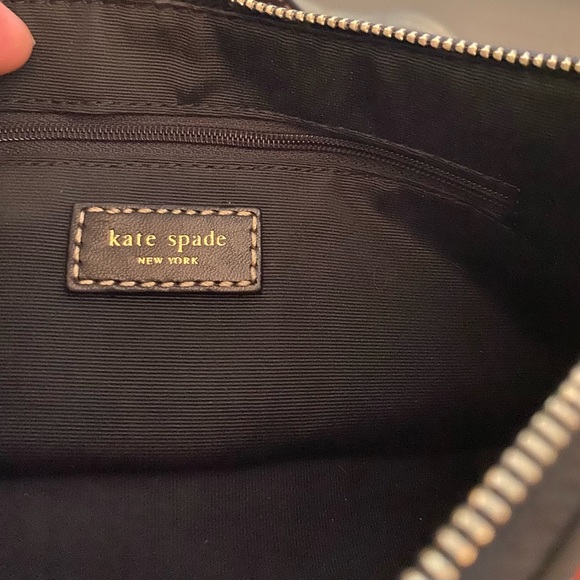 Kate Spade-Classic preppy pink fabric and brown leather strap.Shoulder bag - Picture 8 of 11